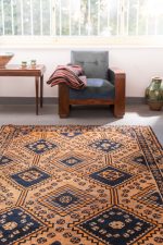 Antique Mamasani Shiraz Rug 4