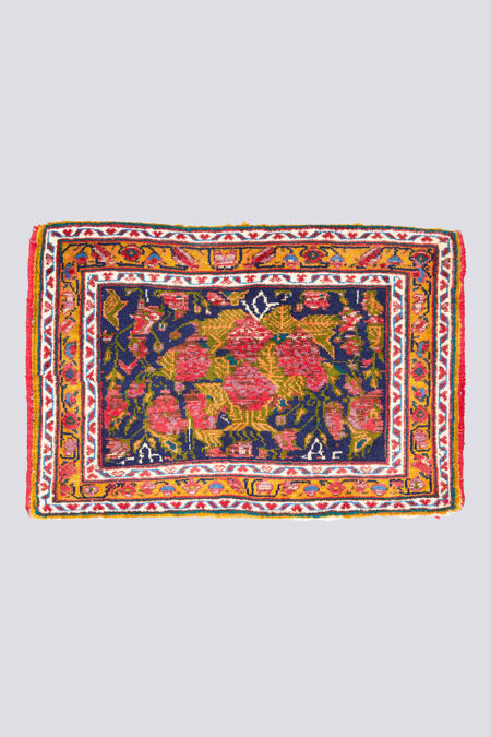 TC004 Vintage Sirjan Golfarang Poshti