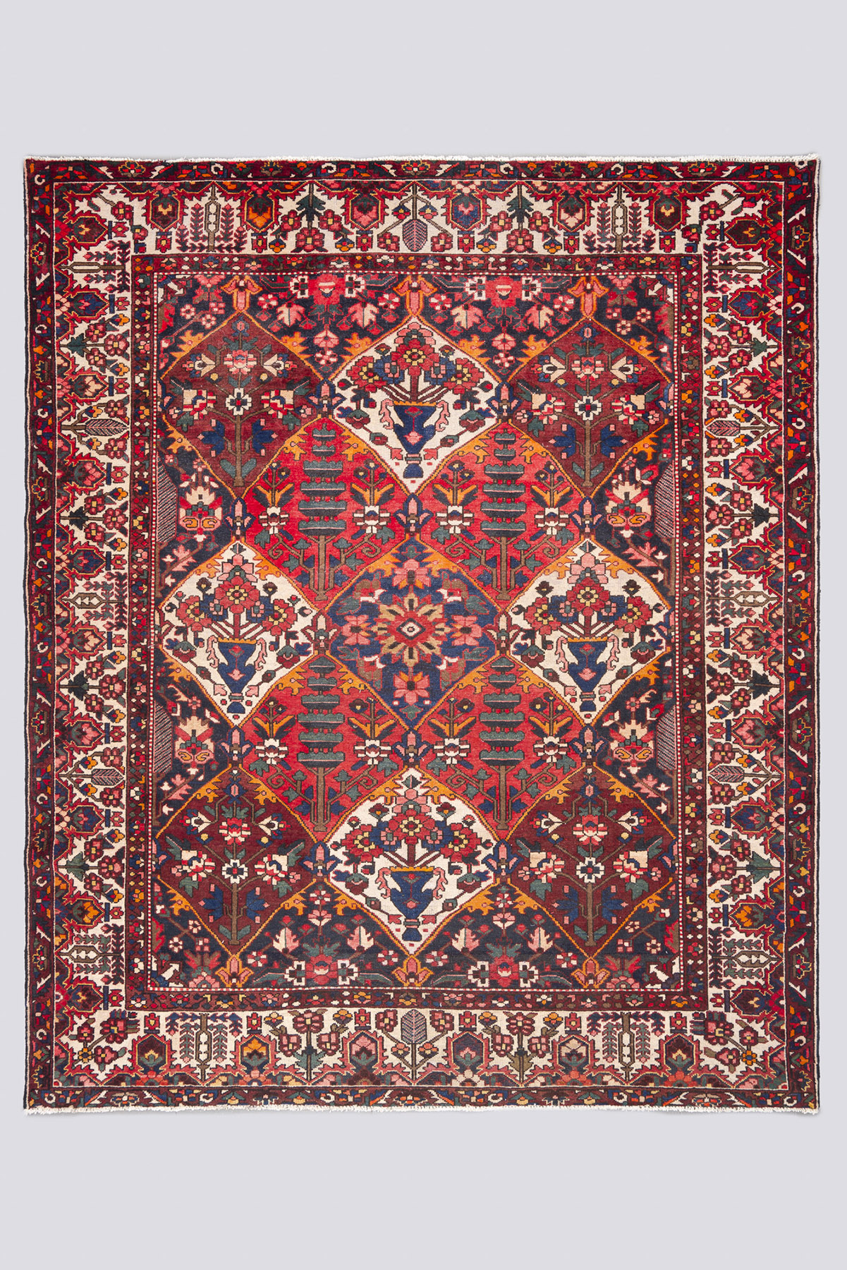 Rca091-Antique-Bakhtiari-Rare-Large-Lattices-Oversized-Fine-Carpet Rca091 Antique Bakhtiari Rare Large Lattices Oversized Fine Carpet