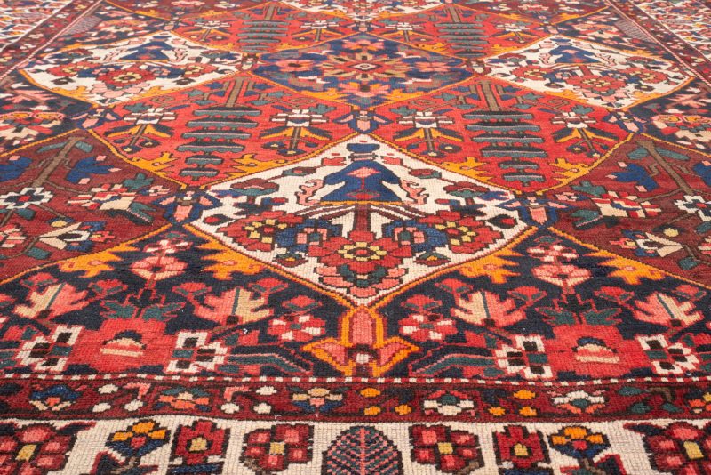 Antique Bakhtiari Rare Large Lattices Oversized Fine Carpet 10.2 Sqm - Image 6