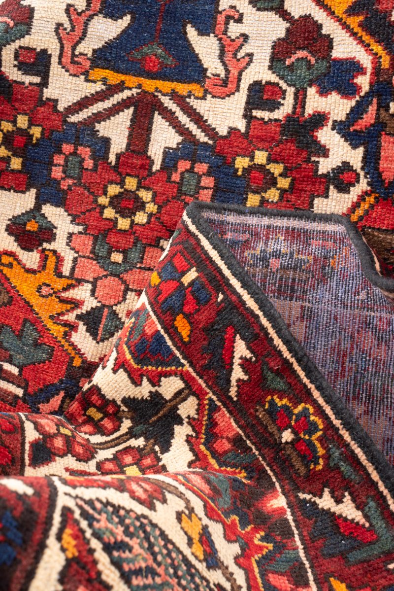 Antique Bakhtiari Rare Large Lattices Oversized Fine Carpet 10.2 Sqm - Image 9