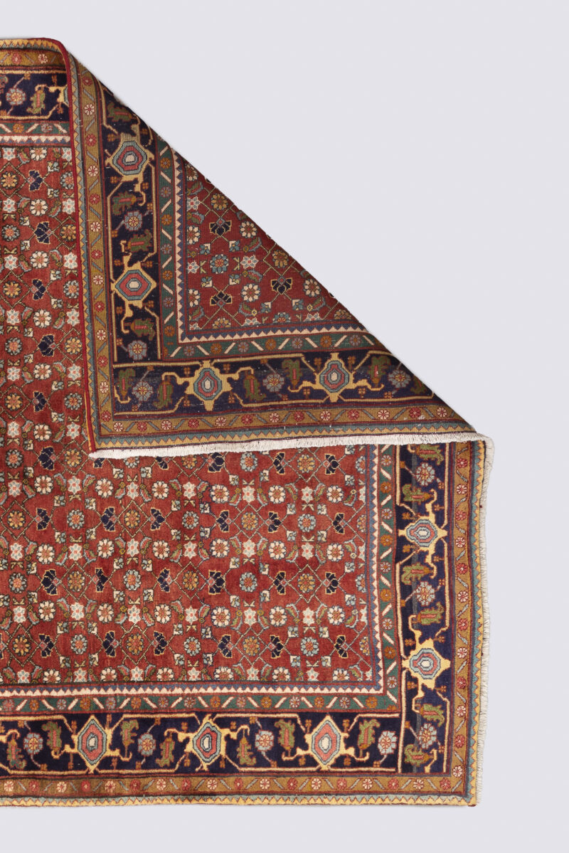 Semi Antique Zanjan Mahi Qalat Carpet 342*226Cm - Image 2