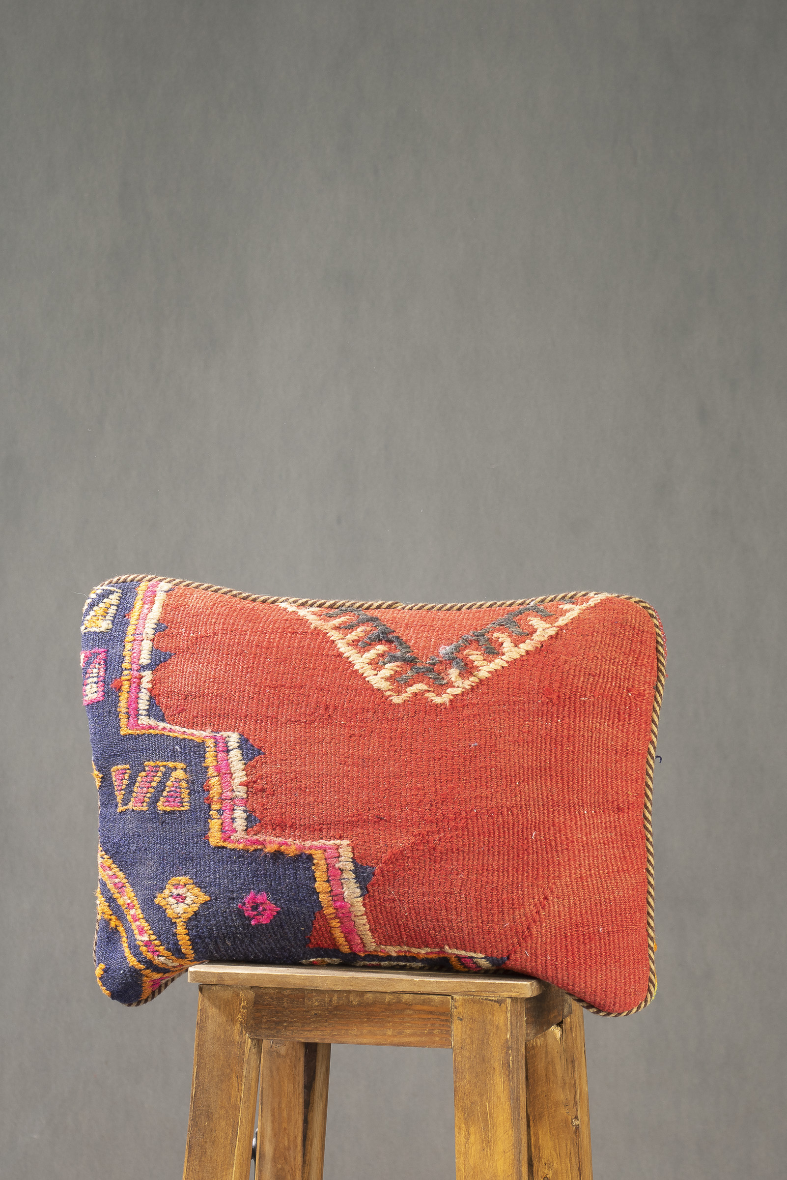 CUS127 Vintage Bijar Kilim Cushion 50*35cm - Image 1
