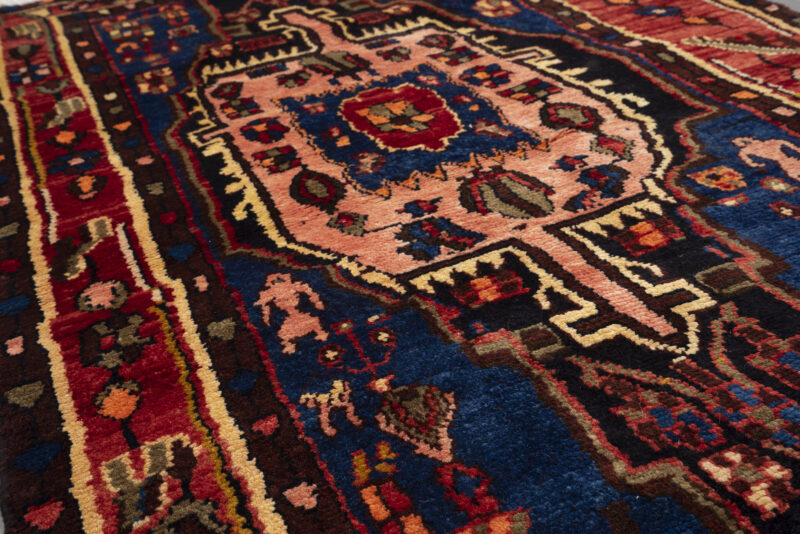 Antique Nahavand Nili Qalat Figures Carpet 152*105Cm - Image 9
