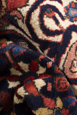 Antique Circular Bakhtiari Carpet 137*120CM - Image 9