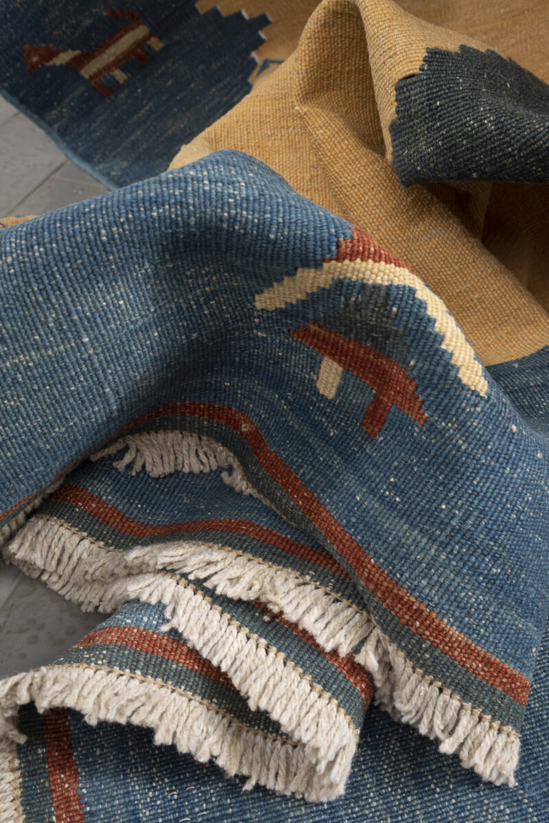 Vintage Qashqai Firuz Abad Double Toranj Kilim 3Sqm - Image 8