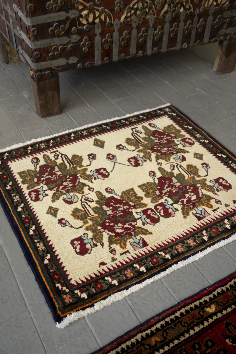 Afshar Golfarang Persian Rug 79*65CM - Image 2