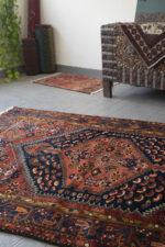 Semi Antique Tarom Navy Persian Rug  212*128CM - Image 2