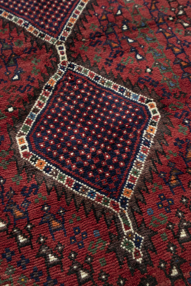 Semi Antique Qashqai Morqi Carpet 202*153Cm - Image 3