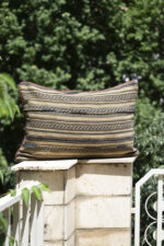 Antique Bakhtiari Carpet Cushion 75*55cm - Image 2