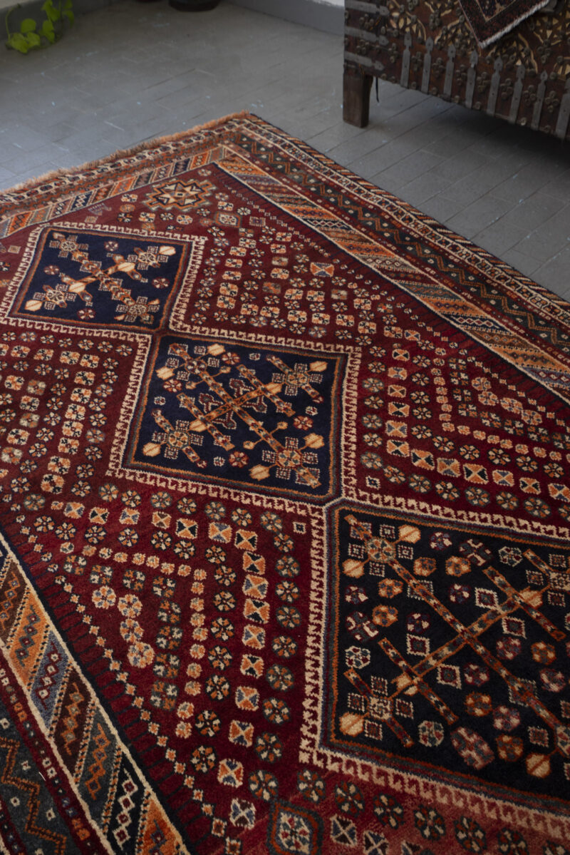 Qashqai Triple-Medallion Rug, Shesh-Boluki Cluster, c.1950, 254*63CM - Image 3