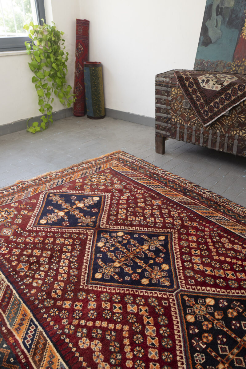 Qashqai Triple-Medallion Rug, Shesh-Boluki Cluster, c.1950, 254*63CM - Image 2