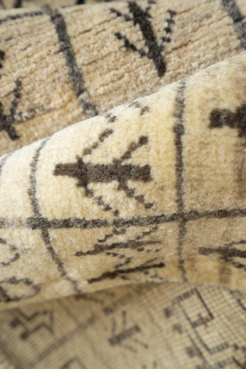 Vintage Qashqai Self Dye Fields Gabbeh Runner 163*80Cm - Image 4