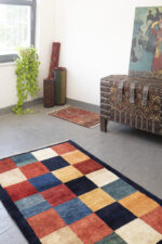 Super Fine Kashkouli Checkered Gabbeh 168*106CM - Image 2