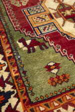 Qashqai DoghozLoo Green 3 Toranj Gabbeh 212*125CM - Image 4