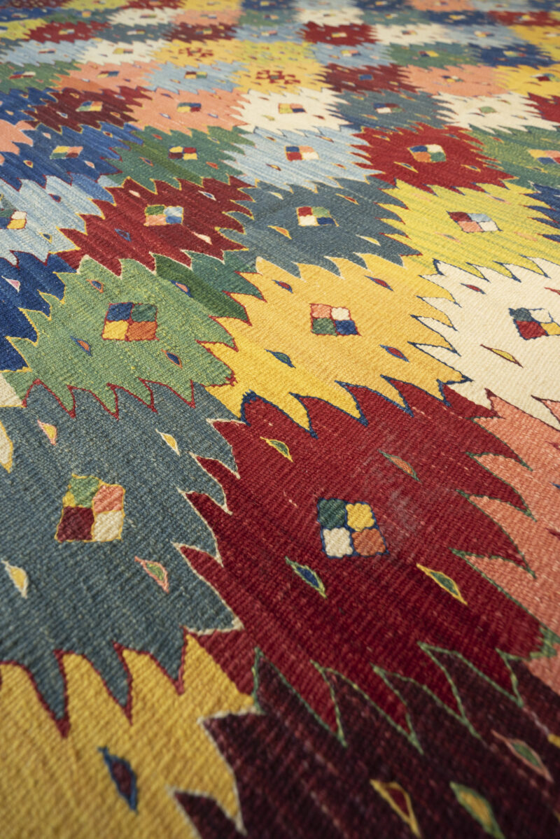 New Weave Fine Khalaj Flower Kilim 323*253Cm - Image 3