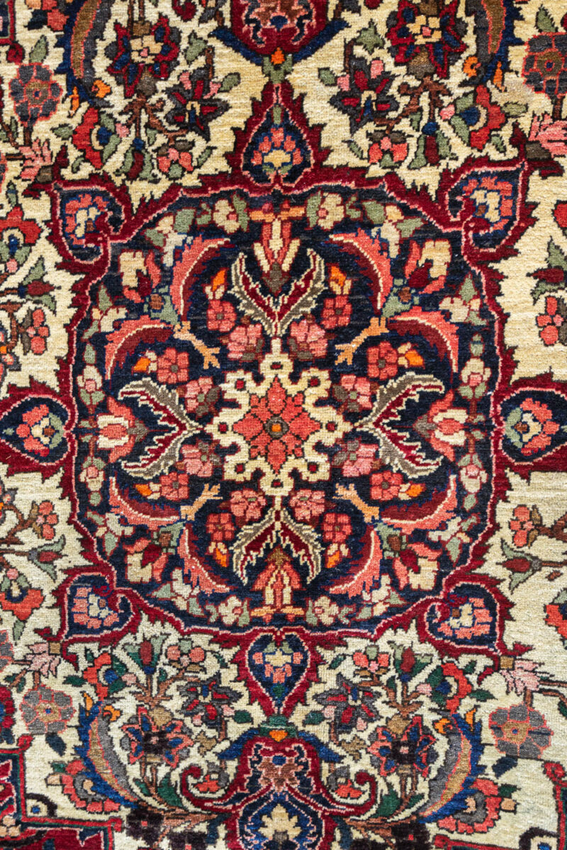 Rca489 Bakhtiari Lachak Toranj Persian Rug 10