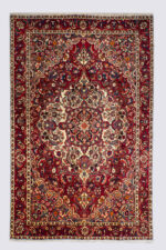 Bakhtiari Lachak Toranj rug