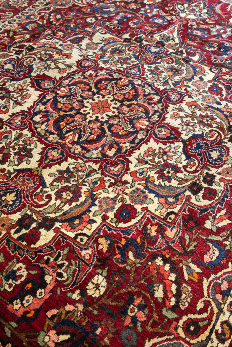 Rca489 Bakhtiari Lachak Toranj Persian Rug 8