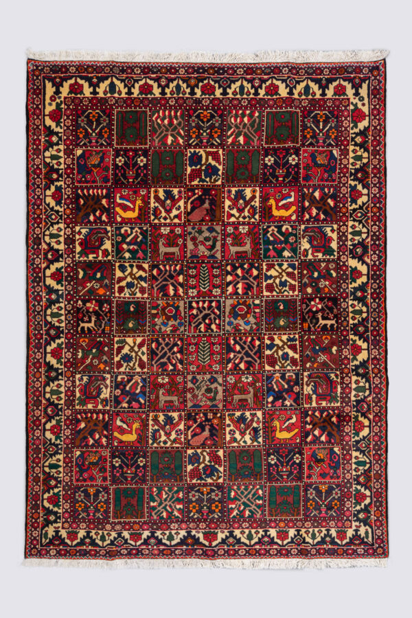 Bakhtiari Kheshti Persian rug