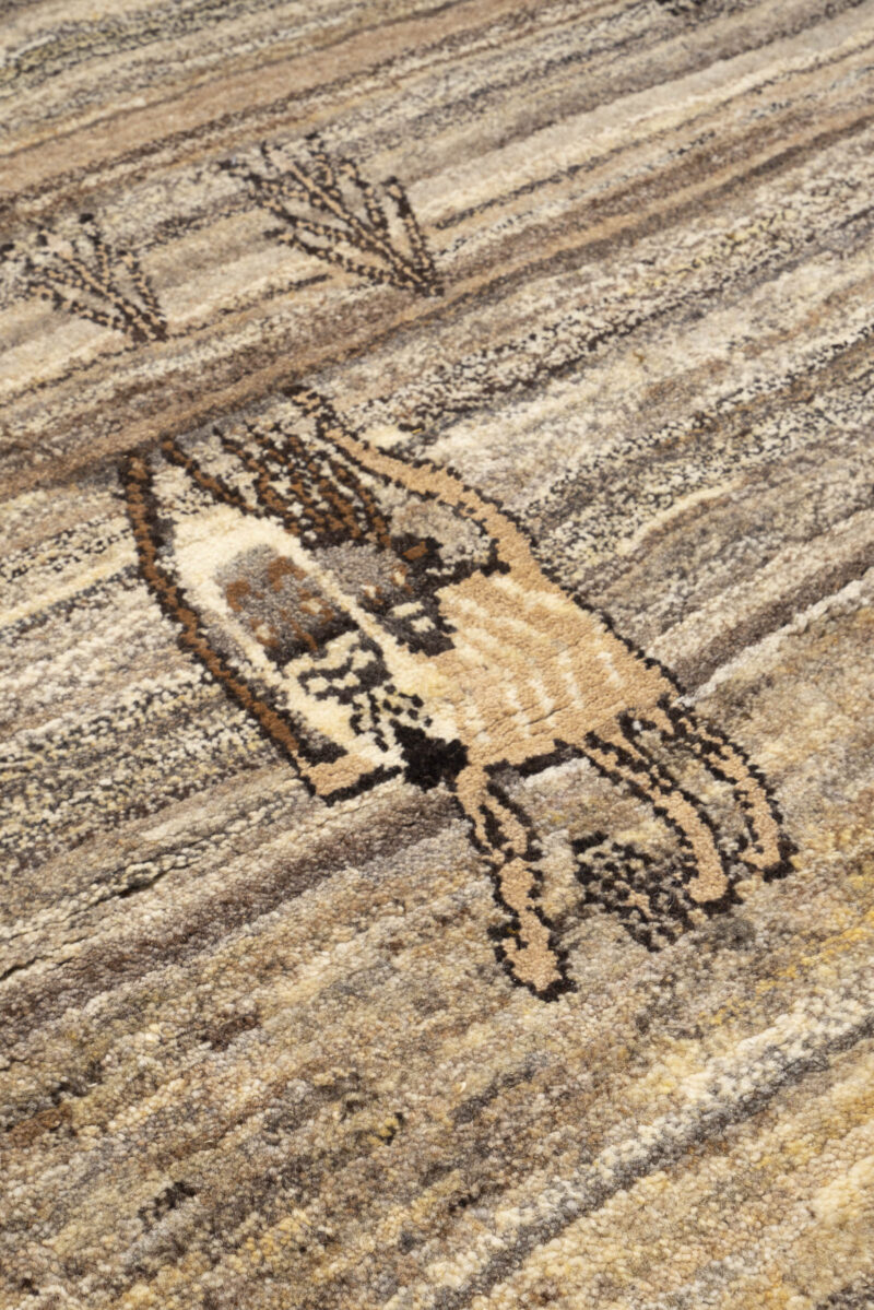 Vintage Qashqai Self Dye Lion And The Sun Gabbeh - Image 3