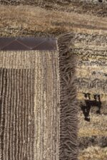 Vintage Qashqai Self dye Lion and the Sun Gabbeh - Image 5