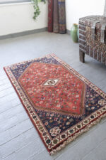 Qashqai Single Toranj Carpet 136*88CM - Image 2