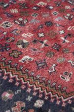 Qashqai Single Toranj Carpet 136*88CM - Image 4