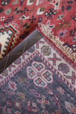 Qashqai Single Toranj Carpet 136*88CM - Image 6