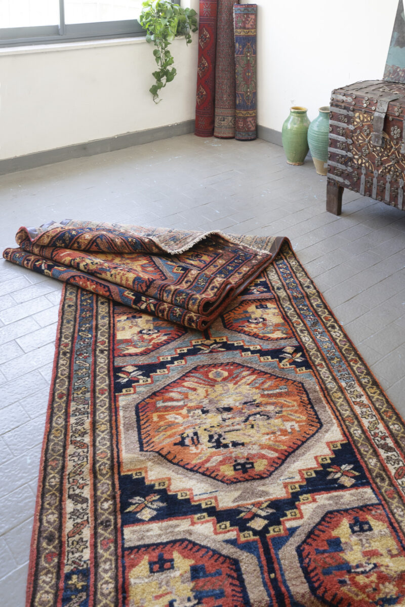 Antique Zanjan Golfarang Carpet Runner 496*110Cm - Image 4