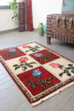 Fine Bakhtiari Poppy Frames Carpet 159*102CM - Image 3