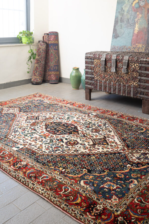 RCA451 Fine Bakhtiari Carpet 2