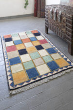 Lori Checkered Gabbeh 149*98CM - Image 3