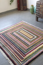 Contemporary Kerman Fine Frames Persian Rug  149*132CM - Image 2