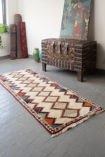 Qashqai Shekarlu Persian Gabbeh Runner, c.1970s 203*80CM - Image 3