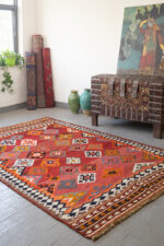 RK211 Qashqai Kilim With Diamond Lattice 2