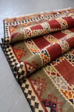 RK214 Qashqai Shishboluki Fine Sar Kesh Kilim 11