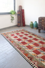 RK214 Qashqai Shishboluki Fine Sar Kesh Kilim 2 2