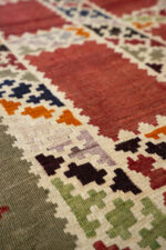 RK214 Qashqai Shishboluki Fine Sar Kesh Kilim 8