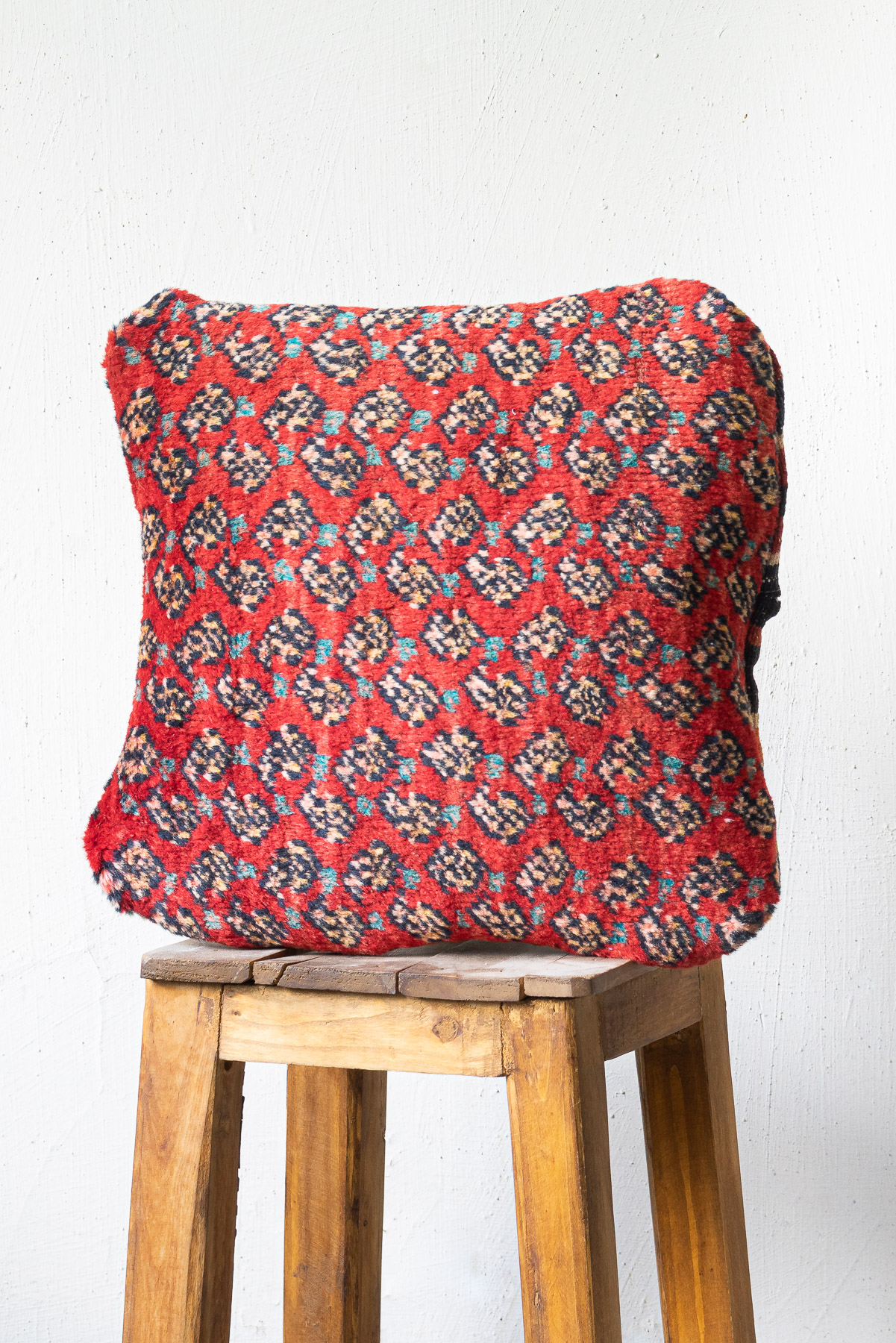 Arak Boteh Carpet Cushion