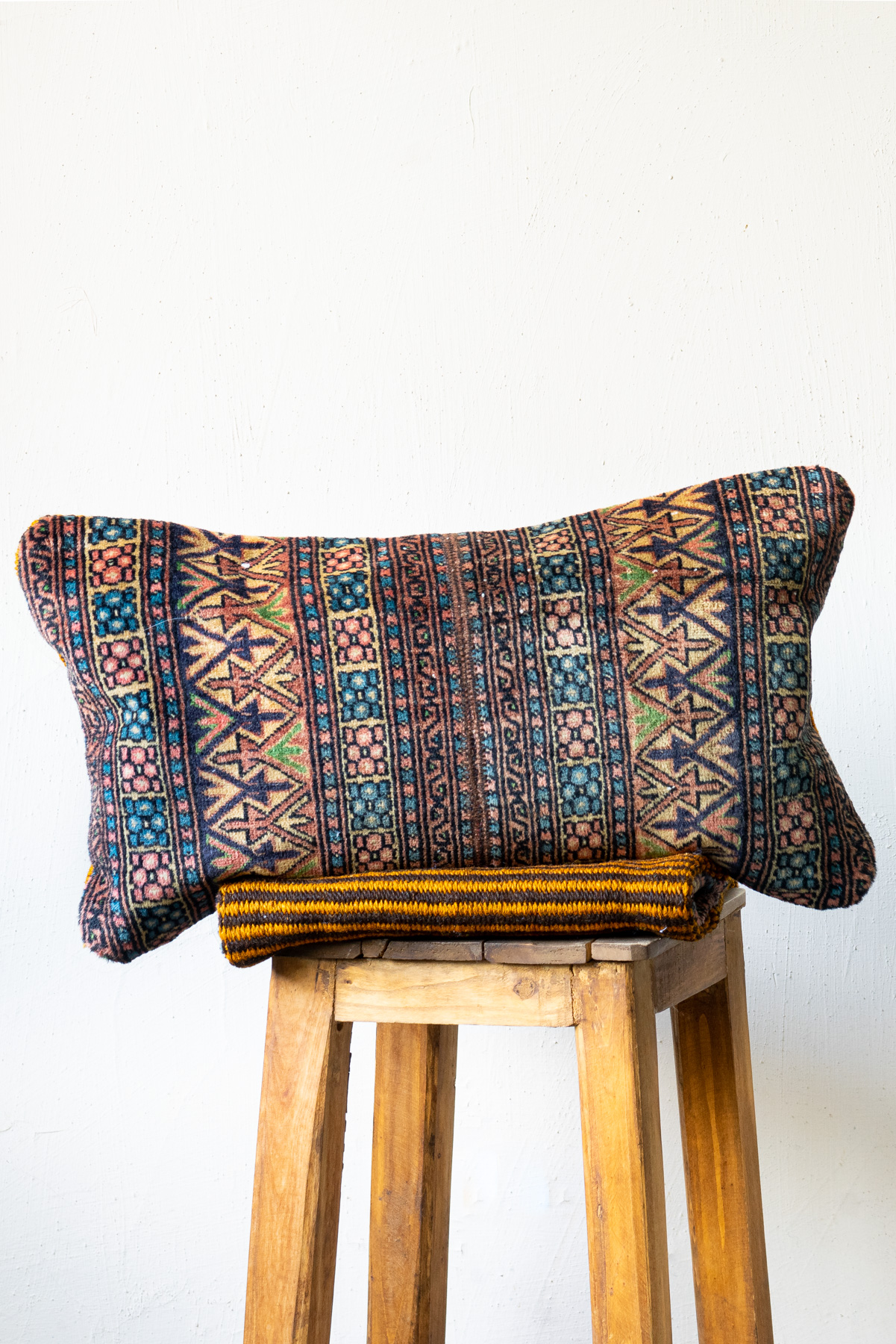Torkaman Carpet Cushion