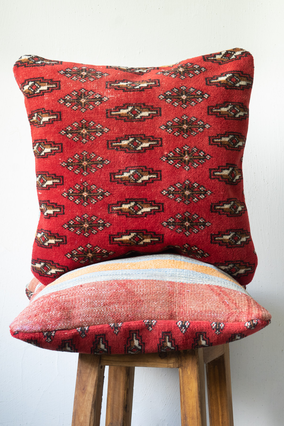 CUS230 Torkaman Carpet Cushion 6