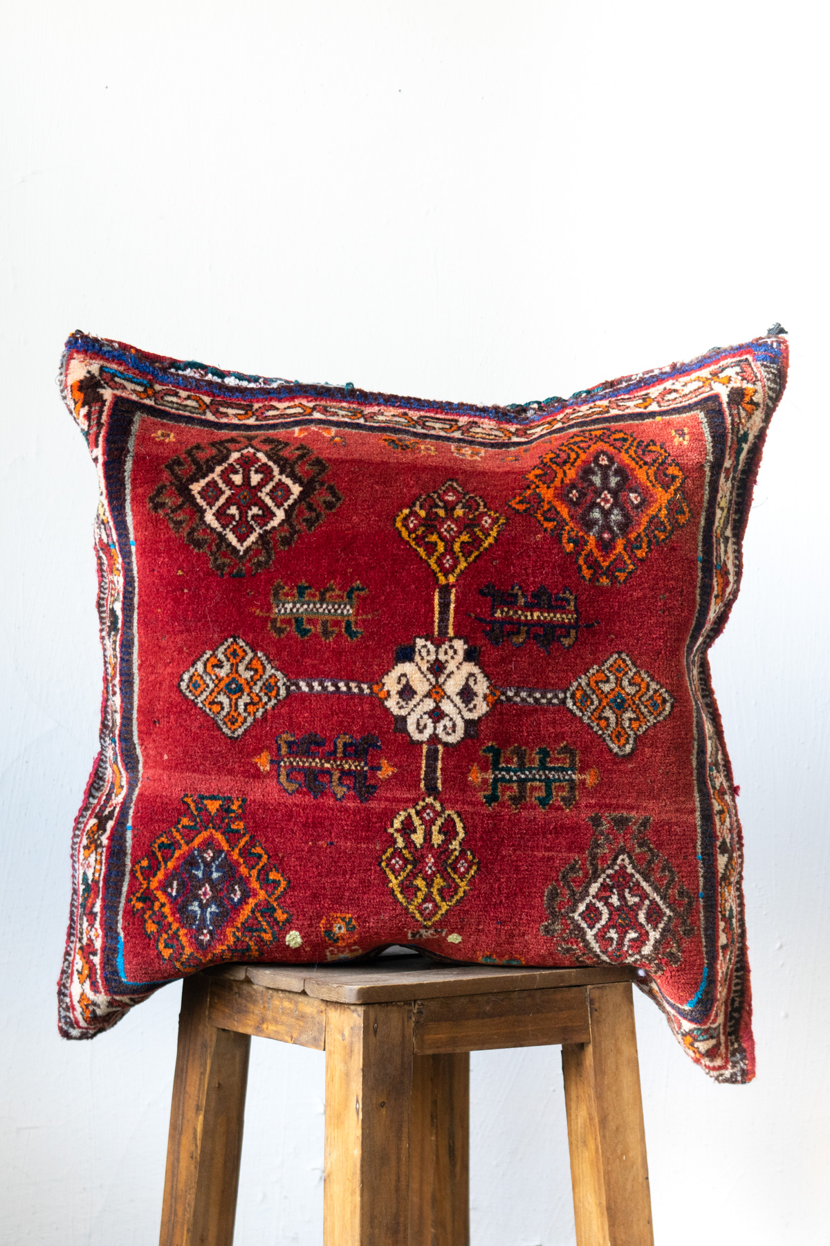 CUS267 Qashqai Toubreh Cushions