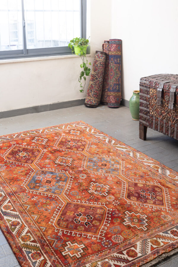 RCA450 Darrehshuri Qashqai Rug Hexagon Medallions Sunset Palette 2