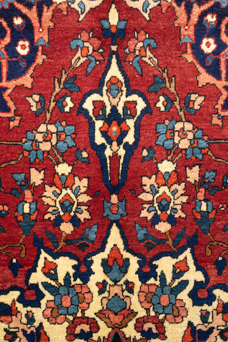 Rca452 Semi Antique Bakhtiari Carpet 5