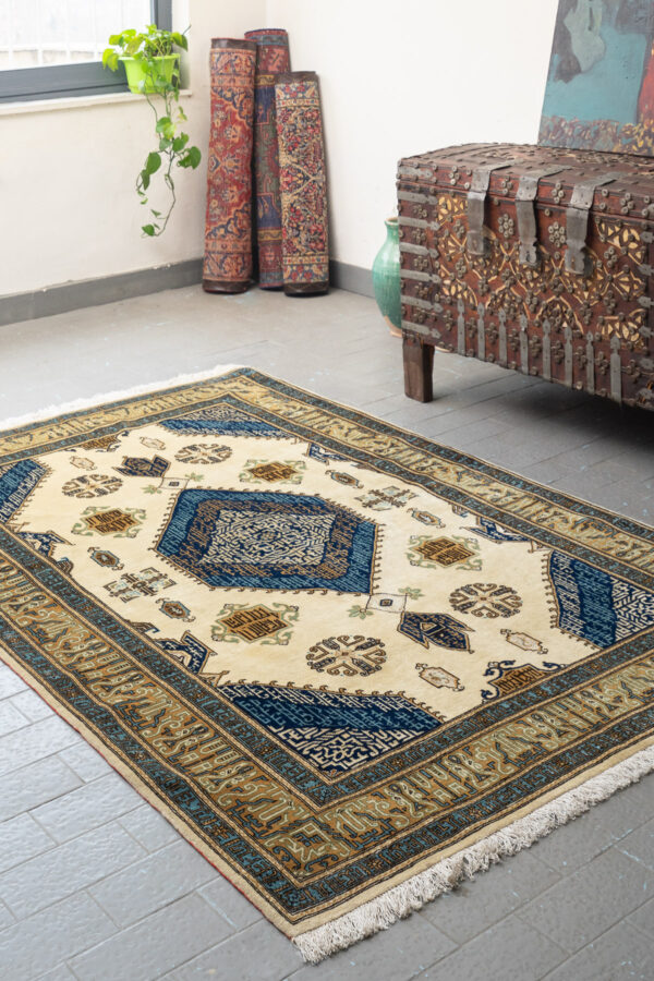 RCA456 Fine Kashan Carpet 9