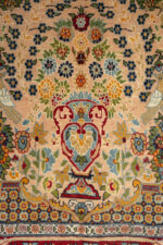 RCA457 Antique Khoy Fine Vases Carpet 9