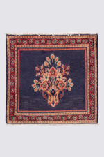 Sarouk Fine Vase Carpet
