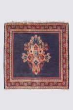 Sarouk Fine Vase Carpet