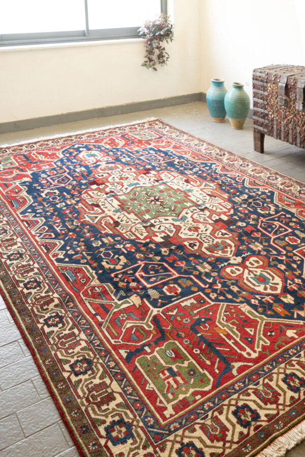 RCA474 Fine Bakhtiari Carpet Emerald 2